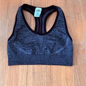 🌚 Seamless Heathered Gray Sports Bra - Avia 🌚